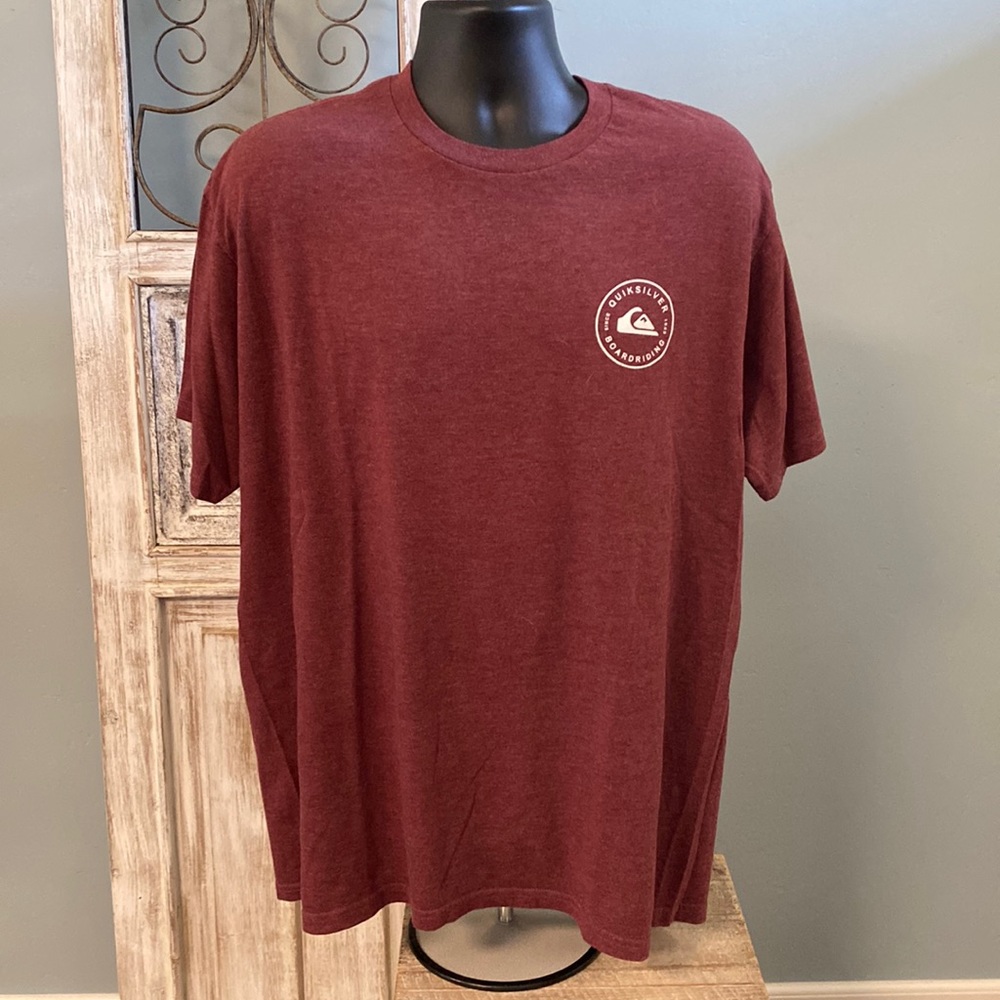 Quicksilver standard tee Size-XL Color-Burgundy